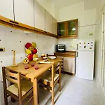 Ampio Apartment *