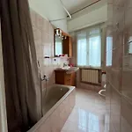 Ampio Apartment *